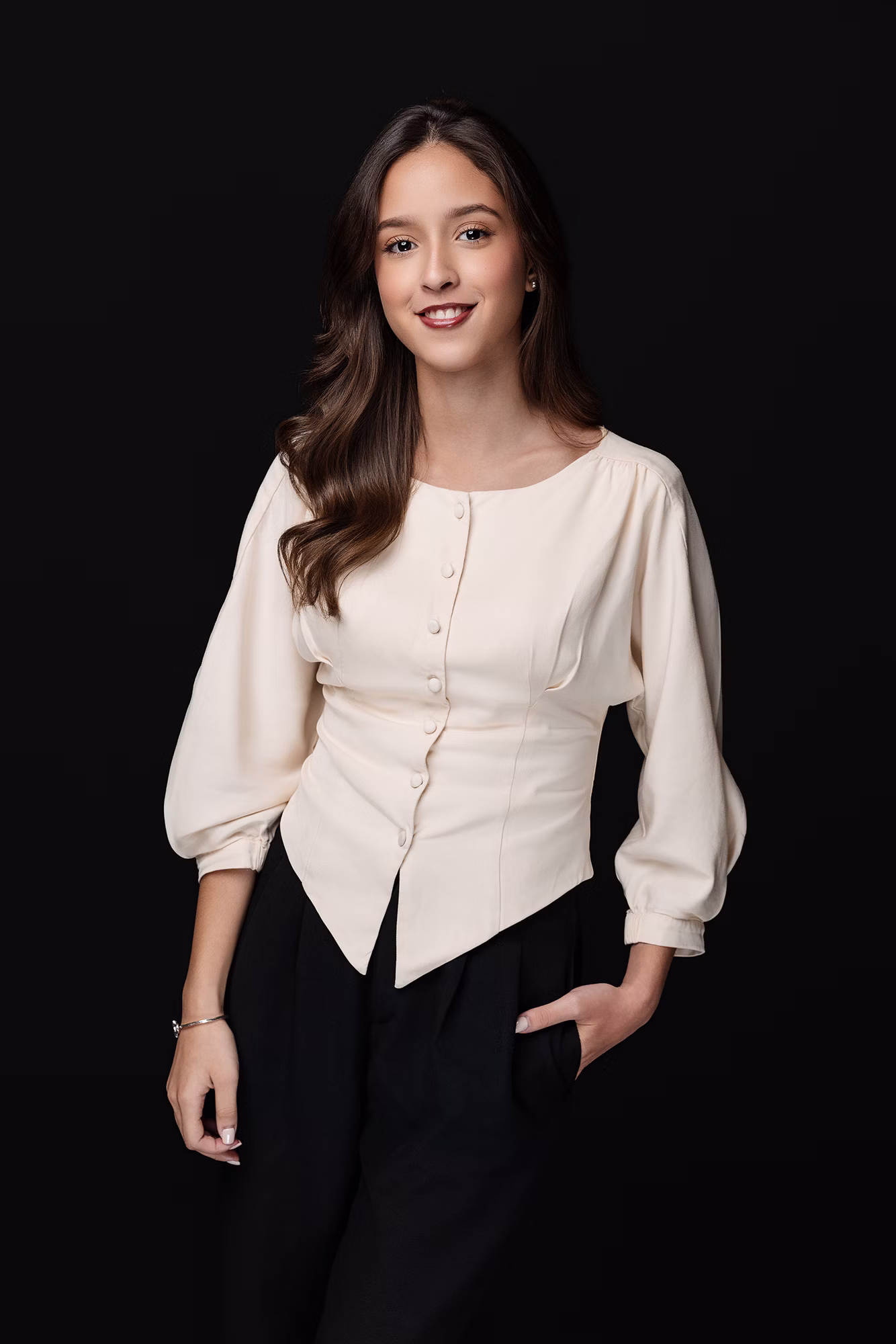 Adriana Henríquez - Paralegal