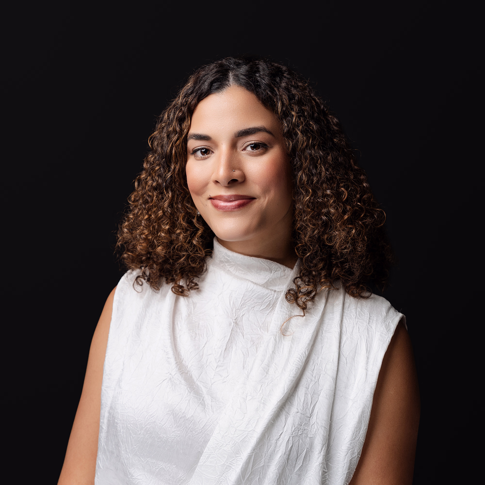Gabriella Grullón - Asociada